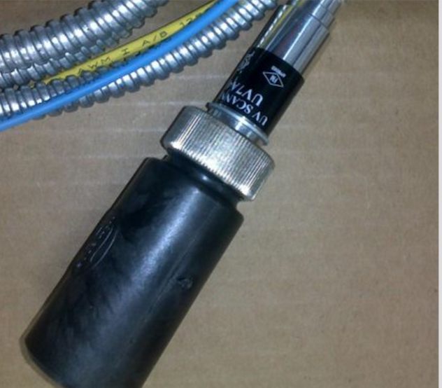 (yng)Fireye UV7A4