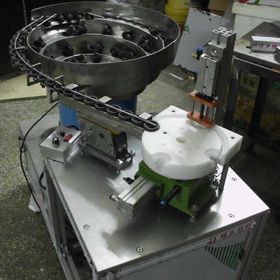 zԄӛ_יC _ξ TC ԴƬTC ע I(y)