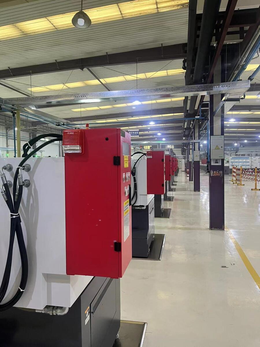 ϺSֱNМԆ(dng)b  һwC(j)b  (sh)ؙC(j)  𻨙C(j) ϴC(j)  m