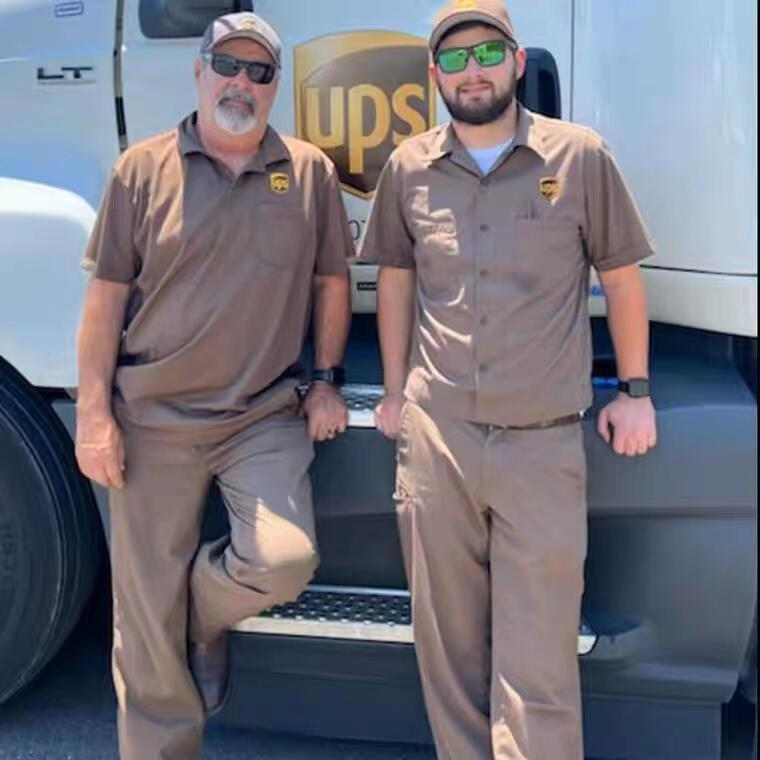 ձUPSDHLFEDEXfP(gun)