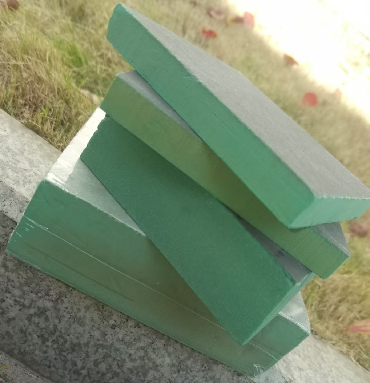 ȩظS r  峣؛