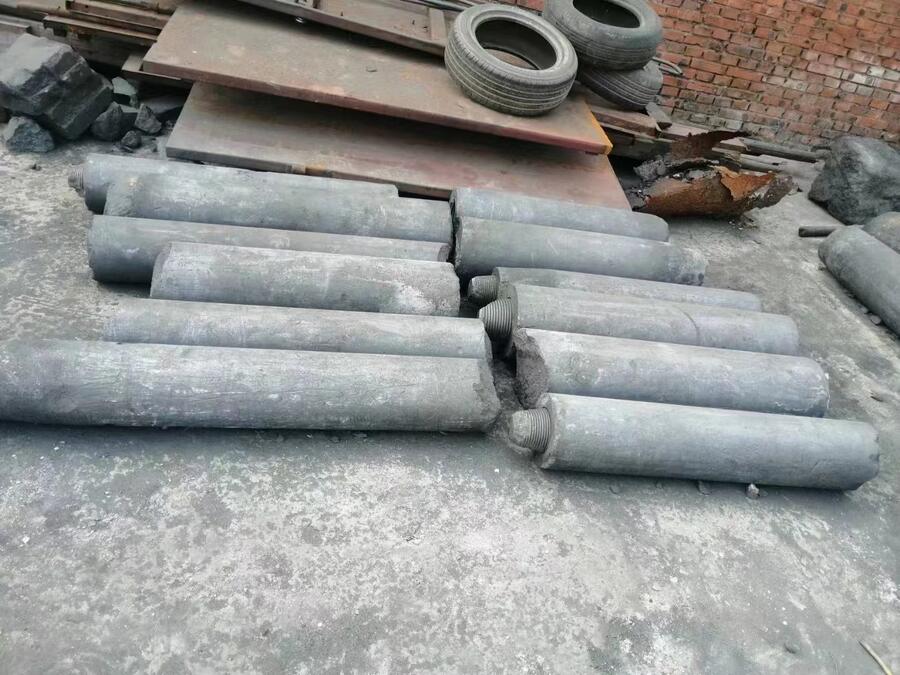 常年回收廢舊石墨條上門回收