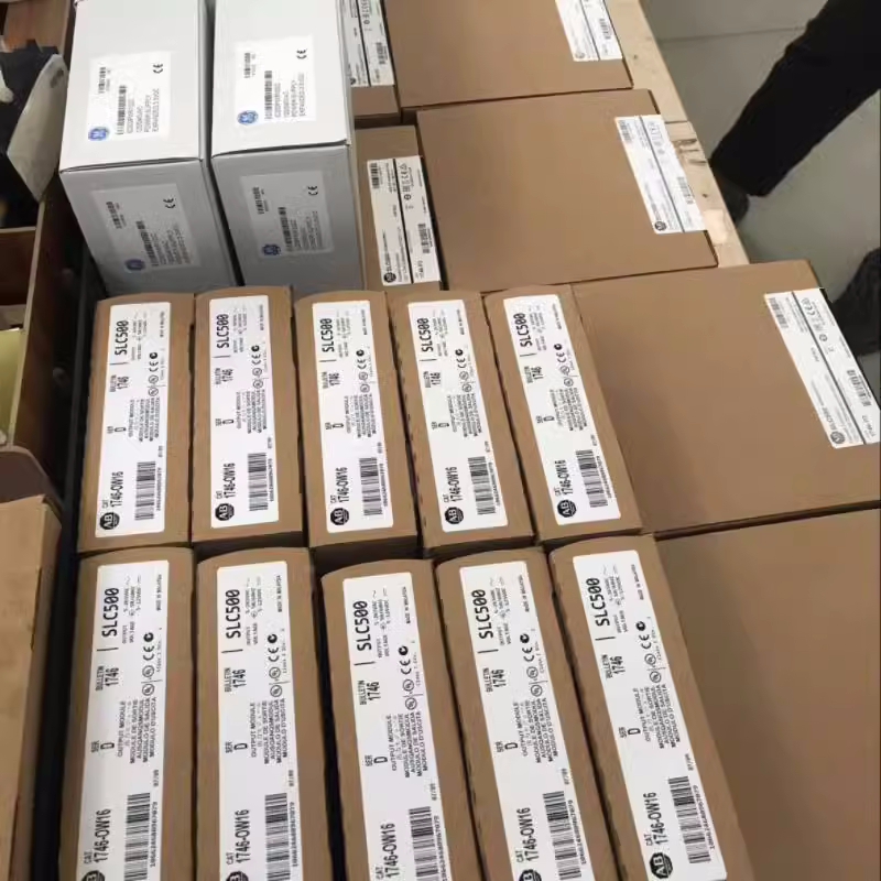 Allen-Bradley 1734-IE8C ģK hr