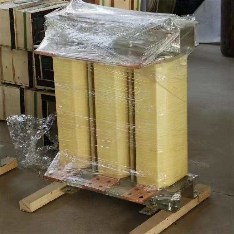 ACL-500KW-1000A鐵芯電抗器采用低損耗進口冷軋硅鋼片定制