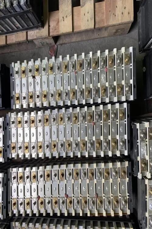 L(zhng)м늄(dng)܇늳ػՏV늳ػՃr(ji)Ƕ