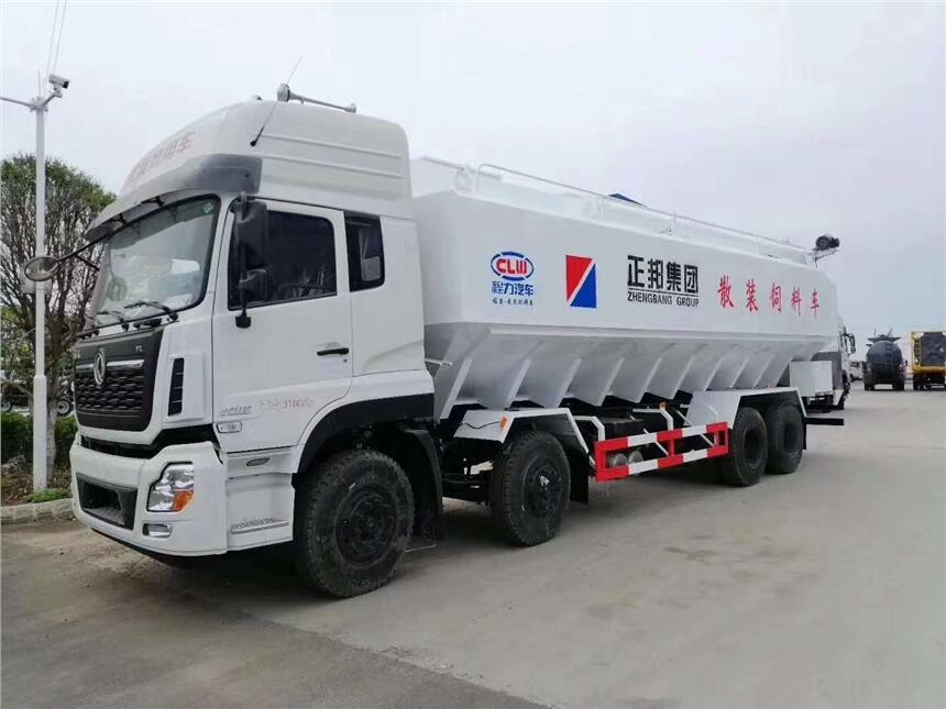呼和浩特陜汽小三軸農(nóng)場(chǎng)飼料車市場(chǎng)價(jià)格