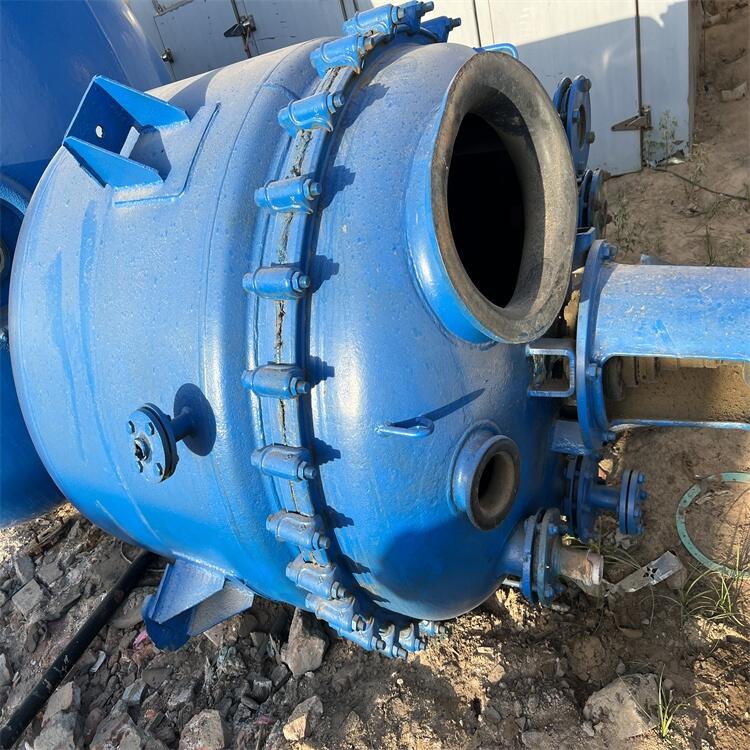 出售二手10噸搪瓷反應釜,食品用搪瓷反應釜