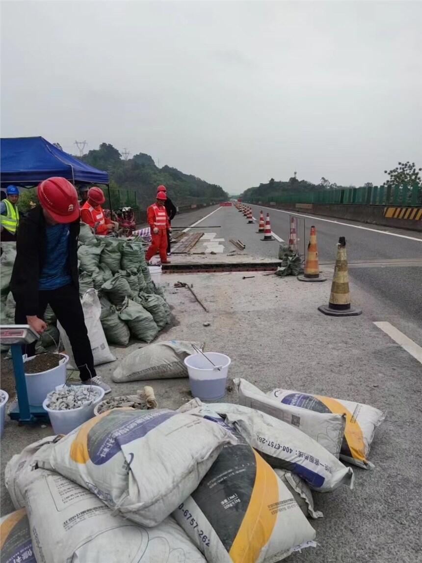 ڷˮa(b)©˾؃(yu)x˾,M(fi)TF(xin)