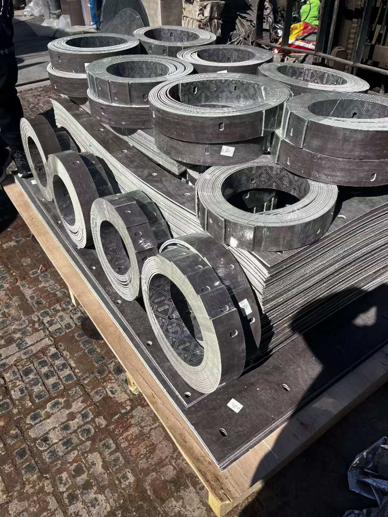 傳動設備齒輪箱電機DN65圓形帶把石棉法蘭墊圈生產廠家