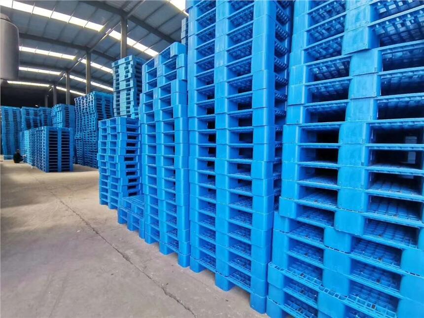 陽曲塑料托盤價(jià)格金朔塑業(yè)塑料棧板