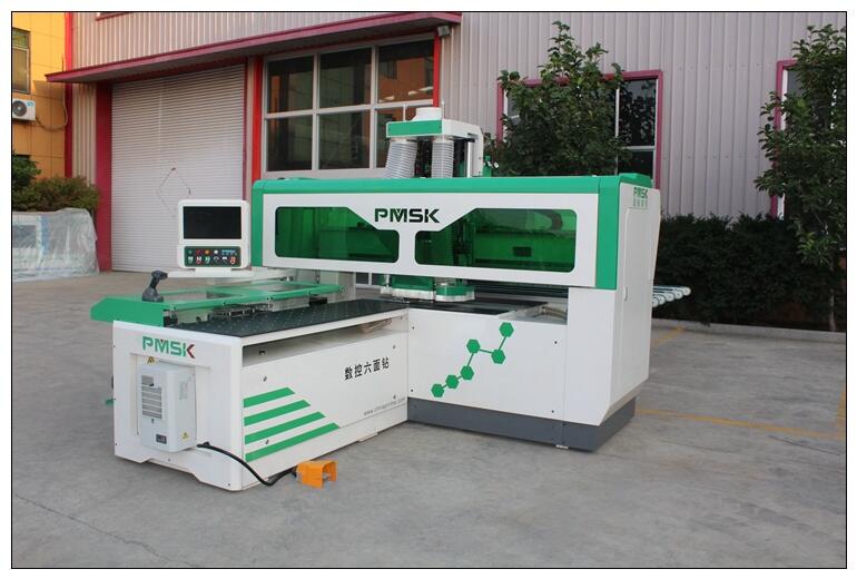 新鄉(xiāng)開個板式家具廠需要哪些設(shè)備 數(shù)控開料機