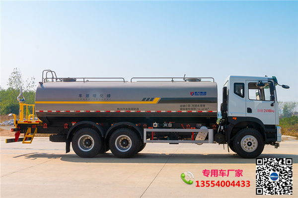 12方灑水車_10噸灑水車那個品牌好_新能源運水車那個品牌好