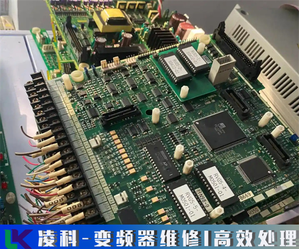 通知富士變頻器維修注意細(xì)節(jié)