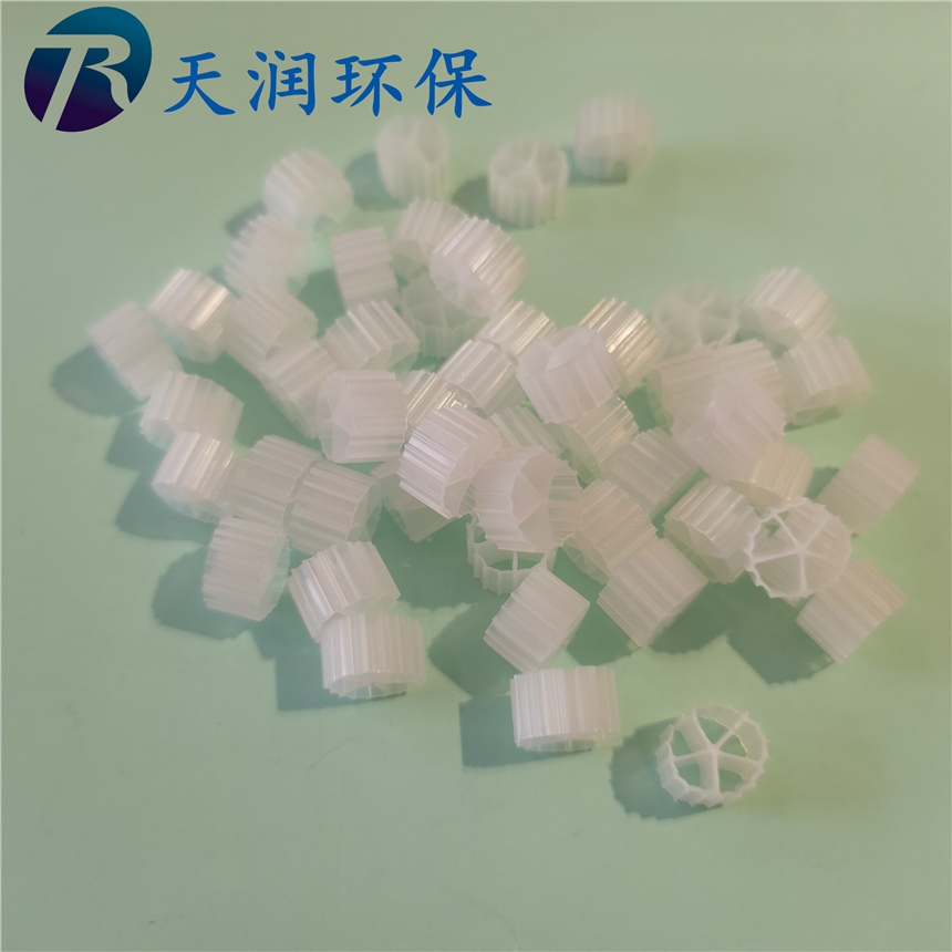 ҿ-