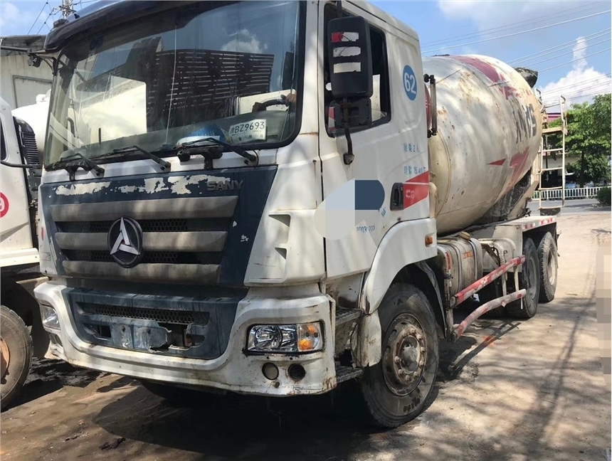 湛江遂溪轉(zhuǎn)讓多臺(tái)11年三一標(biāo)12方攪拌車