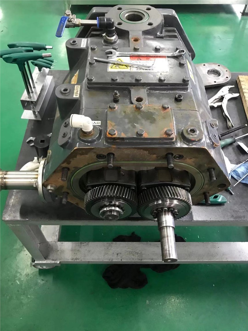 PKAESER_LCSM_ձþS