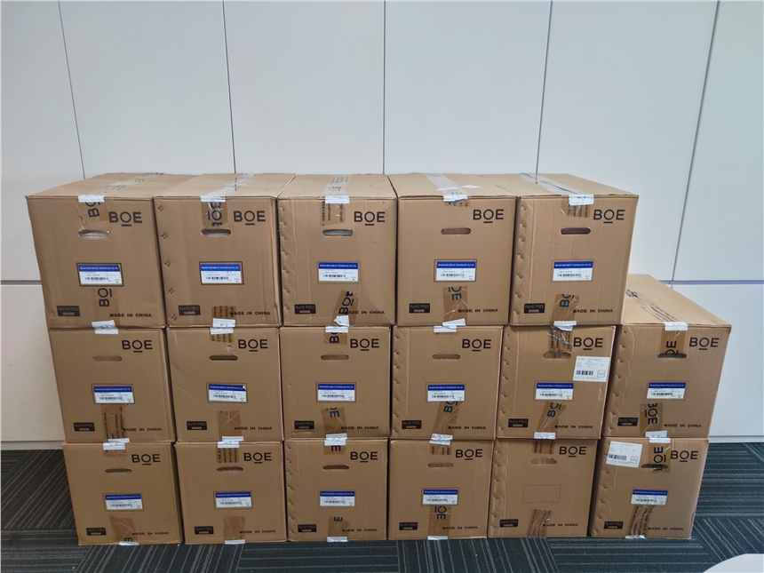 三菱液晶屏1000片現(xiàn)貨供應(yīng)AA121TJ01