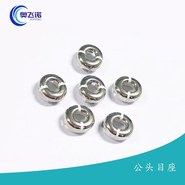 iPhoneAirpods{CβO{CβUSBB
