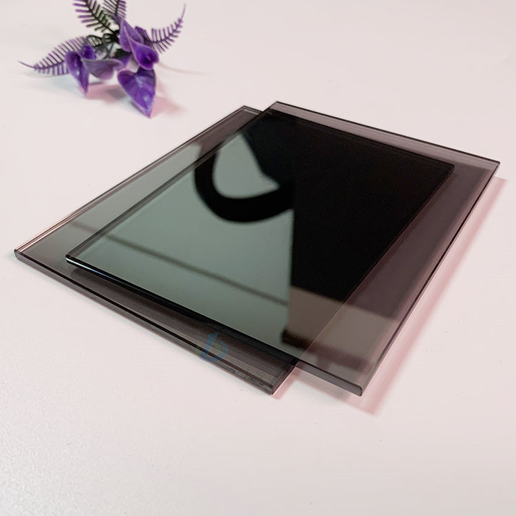 ɫ͸Ĥ䓻RgƲS