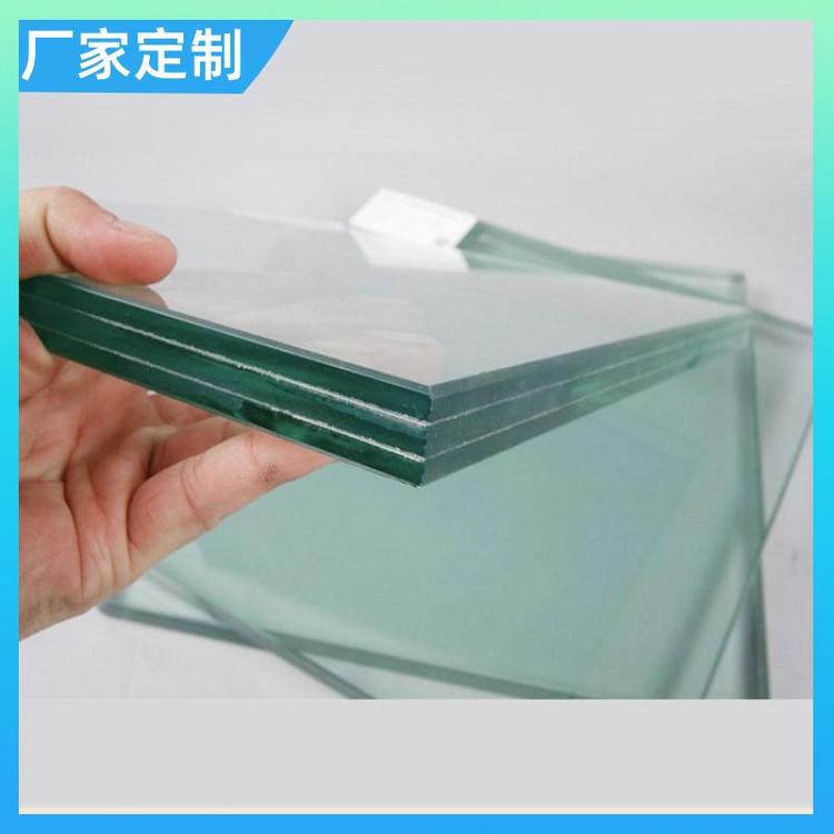 精選廠家加工定制夾膠超白鋼化玻璃陽(yáng)光房玻璃供給隔音耐震