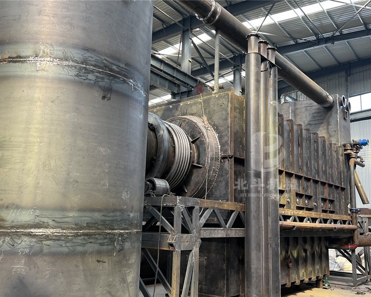 竹屑木屑炭化爐毛竹果木棗木炭化機(jī)高溫干餾出炭率高