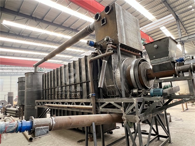 煙桿炭化爐秸稈加工成型燃料代替煤炭環(huán)境效益和經(jīng)濟效益雙贏