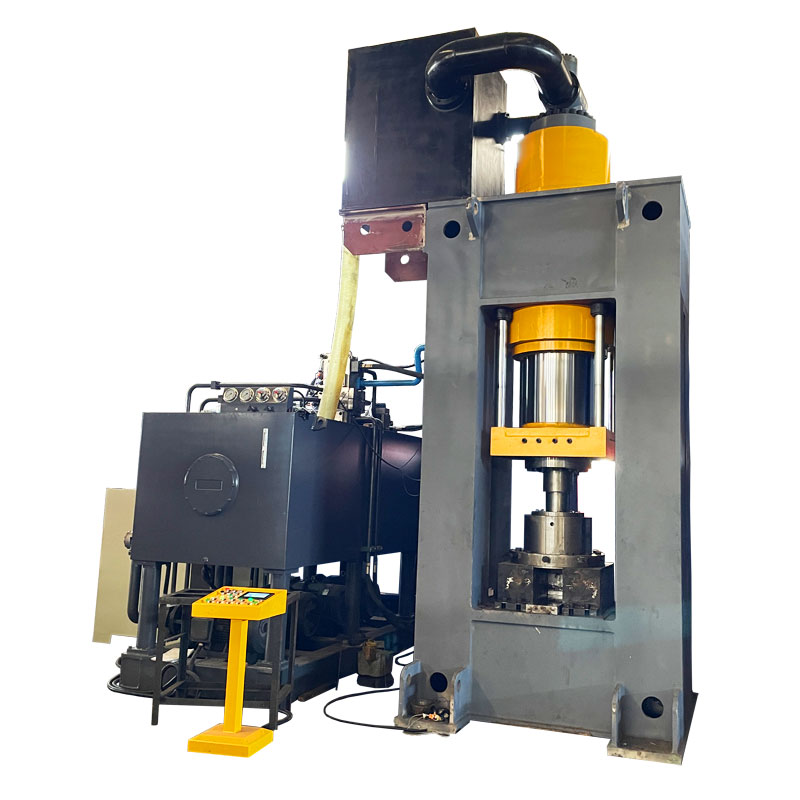 威力重工800噸粒子鋼壓塊成型液壓機800T框式金屬粉末成型油壓機