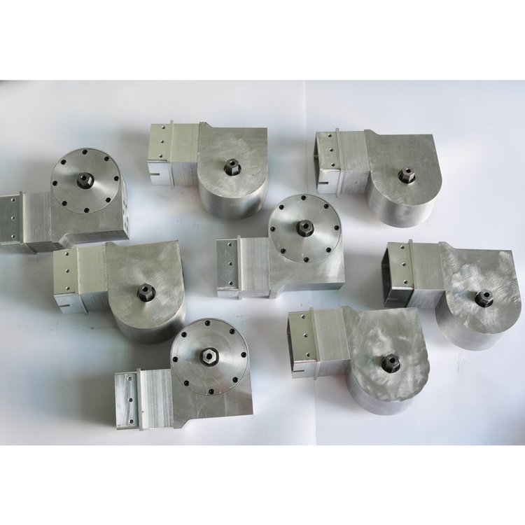 廠家供應(yīng)銑銷CNC加工不銹鋼零部件加工定制