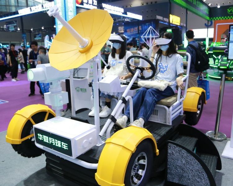 ӰǿVR܇O(sh)w(yn)̓M̫պ캽յӋ(j)