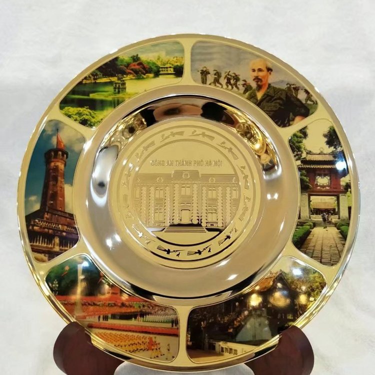 設計學校院校宣傳旅游文旅景區(qū)紀念品定制創(chuàng)意木托銅獎盤工藝品