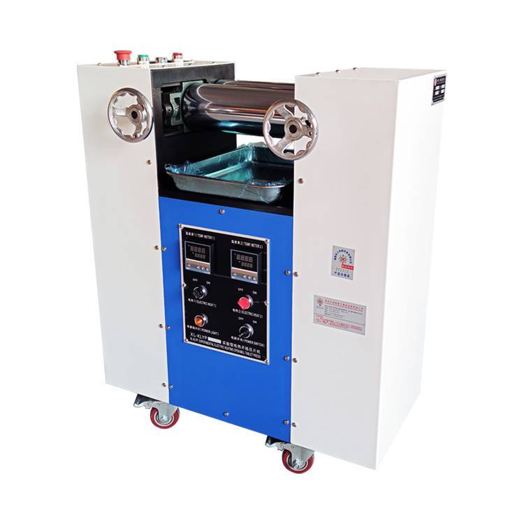 Сp݁_C(j)PVCωƬC(j)(sh)(yn){(dio)ɫ埒zC(j)