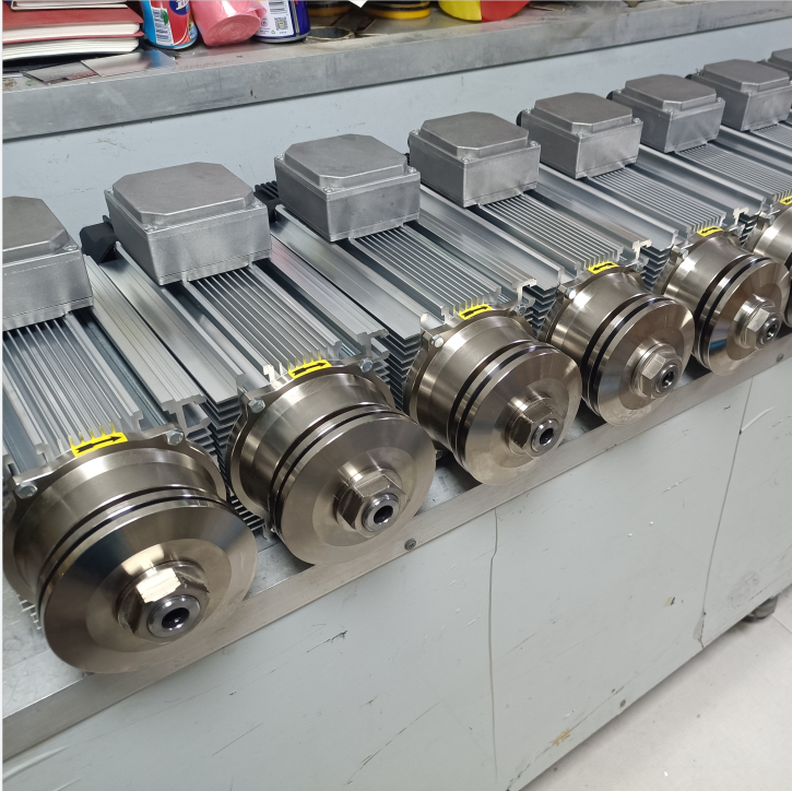 KOM7080Xĸи늙C늙CAƬS