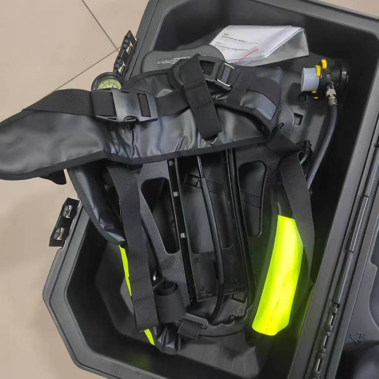fC900PRO̼wS6.8Lƿ՚SCBA105KP