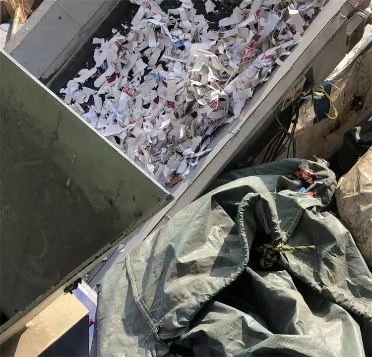 NyƷ(bo)UyƷ̎˾Gɫܸ̎Ч