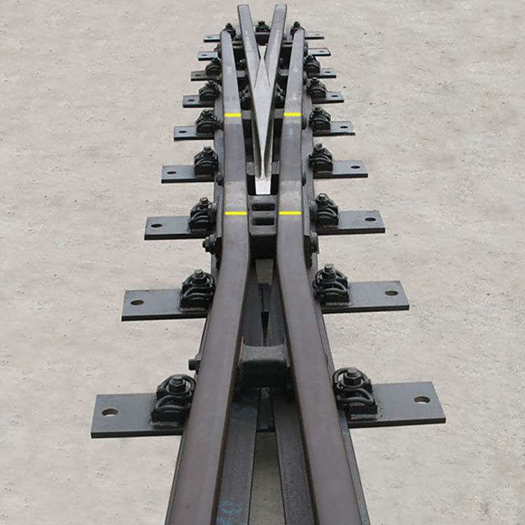 C(j)оmF·I(lng)Y(ji)(gu)ol(f)؛r(sh)ɶ