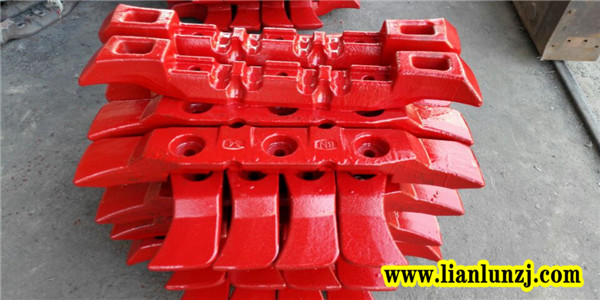 大型刮板輸送機<i style='color:red'>17gl7-1刮板</i>鍛造工藝的重難點在哪？